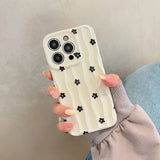 Qfdian Black Flowers 3D Wave Pattern Phone Case For iPhone 13 11 12 14 15 16 Pro Max White Bumper Soft Silicone Cover