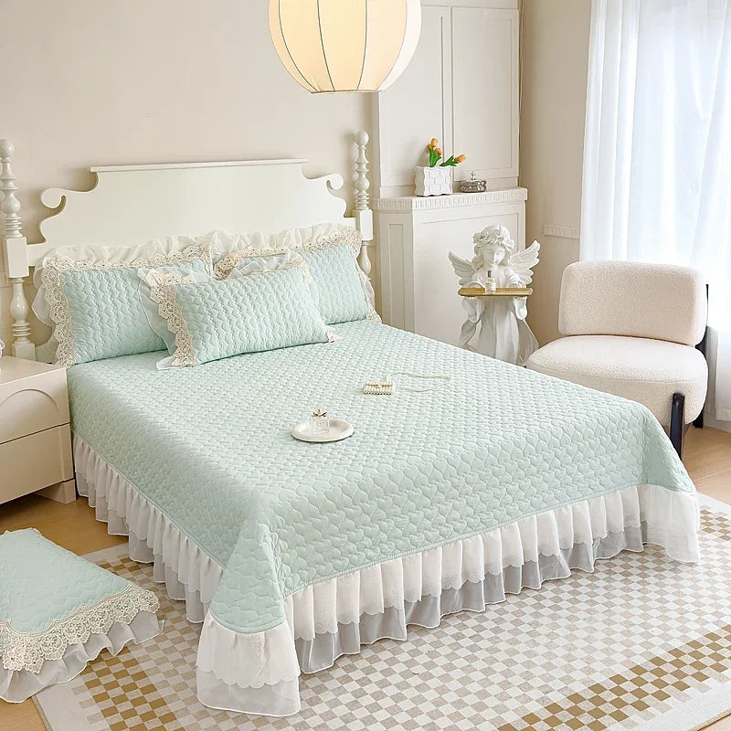 Large Lace Three-piece Summer Quilt with Air Conditioner Waxy Small Cotton Lace Chiffon Bed Cover Four-piece Summer Quilt