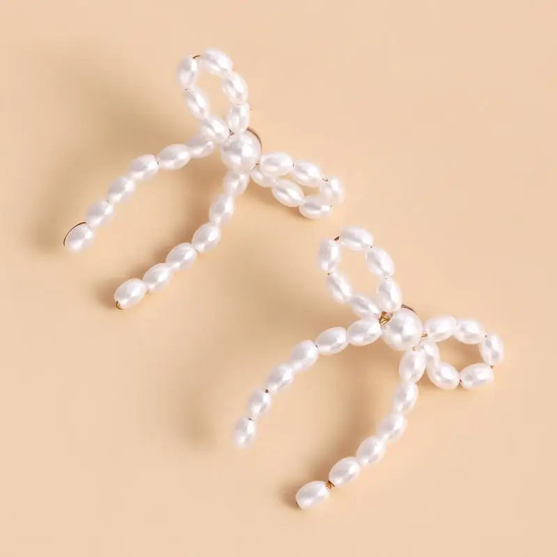 Elegant Charm Bow Pearl Stud Earrings Imitation Pearl Handmade Bowknot Shape Earring for Women Wedding Jewelry Valentine Gift