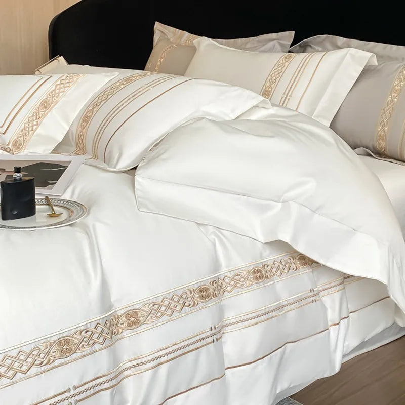 Double Queen King White Modern Classic Hotel Style 100%Cotton Soft Bedding set Gold Embroidered Duvet Cover Bed sheet Pillowcase