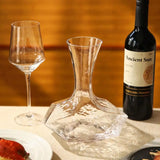 Qfdian  Modern Geometric Glass Decanter – 750ml Crystal Wine Aerator with Ergonomic Spout, Contemporary Home Bar Accessories