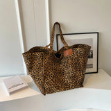 Qfdian Leopard Casual Totes For Women Large Capacity Fashion Shoulder Bags Soft Cloth Big Leisure Or Travel Bags Korea Lazy breeze Bags