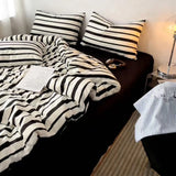 Qfdian  3pcs Black white stripe Duvet Cover Set (1*Duvet Cover + 2*Pillowcase, Without Core),black white stripe Bedding Set