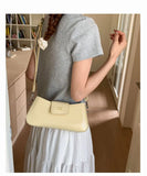 Qfdian Korean Y2k Aesthetic Fairy Women's Handbags Elegant All Match Luxury Design Crossbody Bag Fashion Chic Office Lady Shoulder Bags
