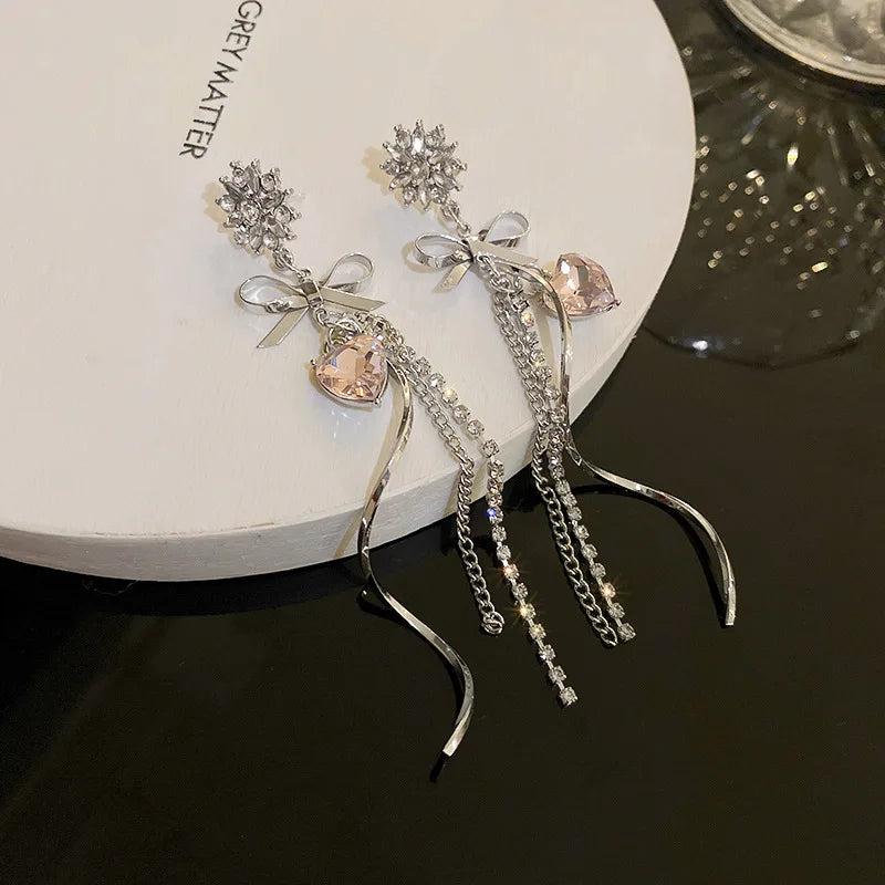 2024 New Fashion Long Tassels Sweet Heart Drop Earrings Joker Fine Bowknot Modelling Trend Women Dangle Earrings Jewelry