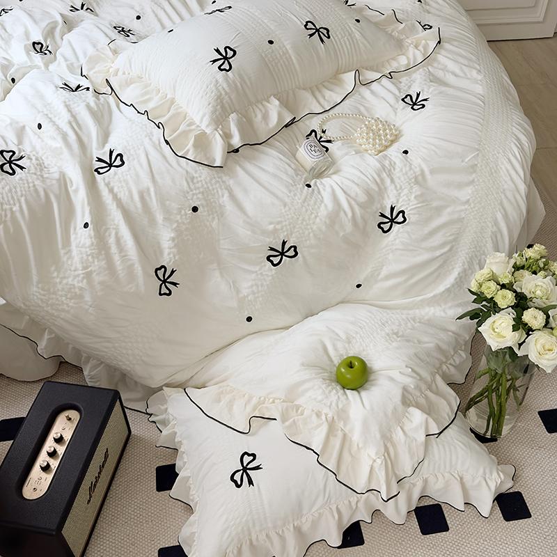 Qfdian Dreamy Ribbon Ruffle Bedding Set