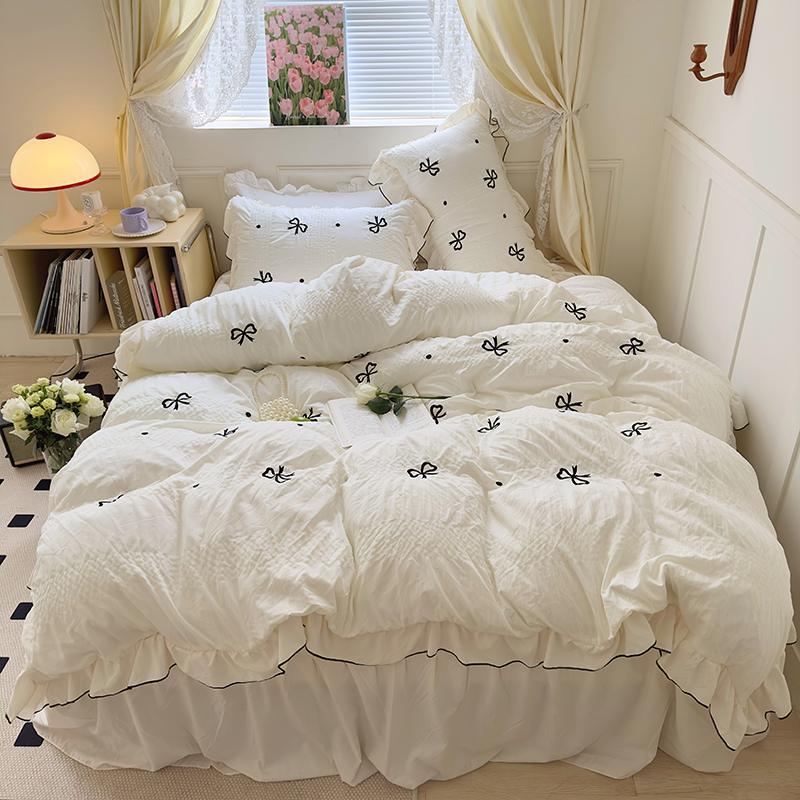 Qfdian Dreamy Ribbon Ruffle Bedding Set