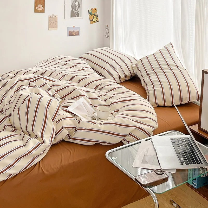 Qfdian Brown Striped Minimalist Bedding Set