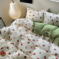 Qfdian Cute Strawberry Print Bedding Set