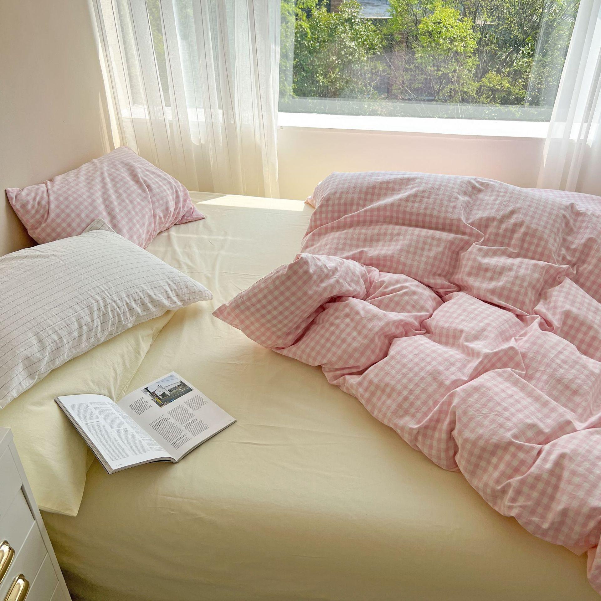 Qfdian Pastel Plaid Bedsheet Set