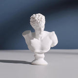 Qfdian Mini Bust Figurines