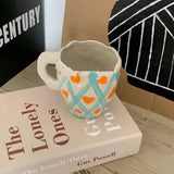 Qfdian Retro Flowers Handpainted Mug