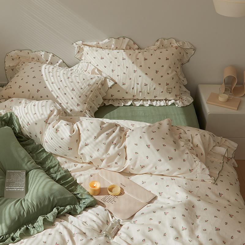 Qfdian Sage Green Cute Peach Ruffled Bedsheet Set