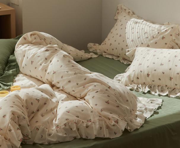 Qfdian Sage Green Cute Peach Ruffled Bedsheet Set