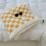 Qfdian Checkered Fluffy Blanket