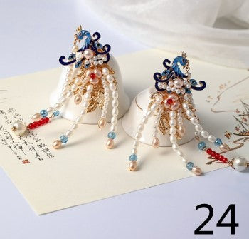 Qfdian 1set Vintage Chinese Traditional hanfu Butterfly Hairpin Classic Retro Hair Stick Fashion Women Elegant Hair Pin Accessories