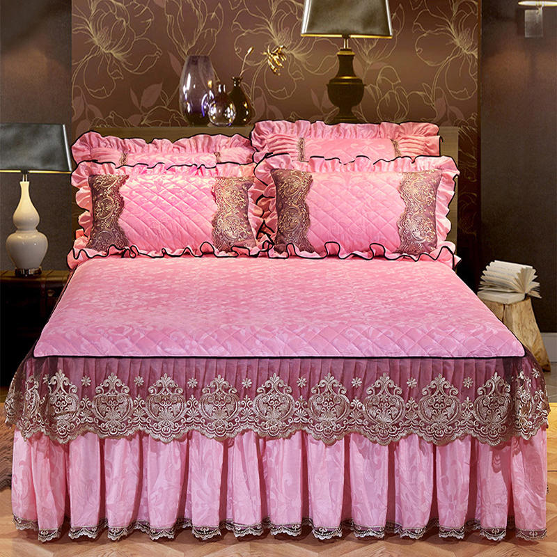 Qfdian Cozy apartment aesthetic hot sale new High-grade Bedding Bed Skirts Pillowcases Purple Velvet Thick Warm Lace Princess Bedspread Bed Sheets Mattress Cover King Queen