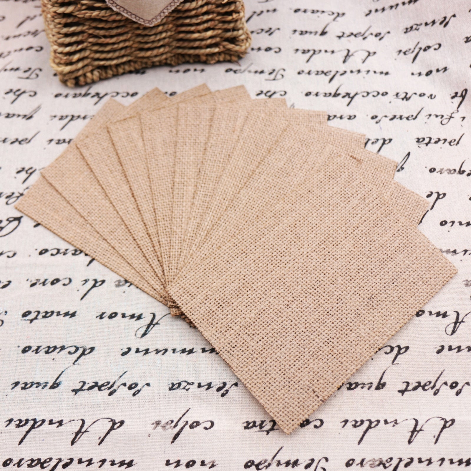 Qfdian Party decoration hot sale new Hot Sale Linen Jute Placemat Rustic Burlap Round Rectangular Tea Cup Coaster Pads Heat Resistant Small Kitchen Dining Table Mat