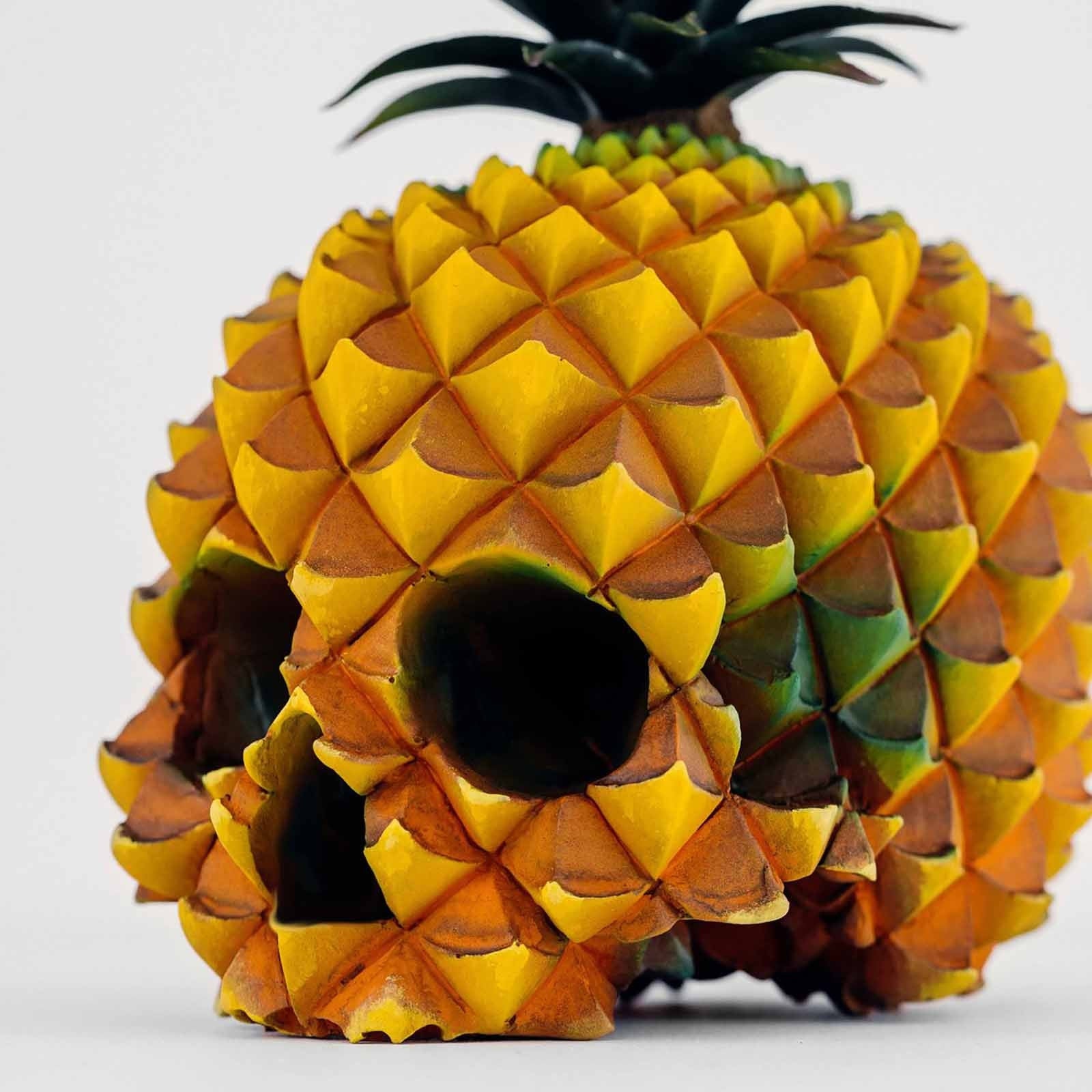 Qfdian Resin Skull Pineapple Storage Figurines Modern Fruit Box Halloween Decoration Interior Home Decor Desk Or Home Table Decoration