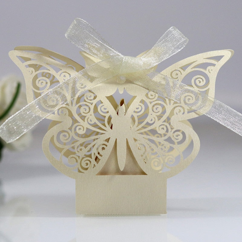 Qfdian 10/50/100pcs Butterfly Laser Cut Hollow Carriage Favors Gifts Box Candy Boxes With Ribbon Baby Shower Wedding Party Supplies