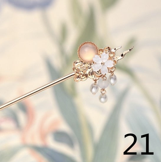 Qfdian gifts for women hot sale new HANFU 1set Vintage Chinese Traditional hanfu Butterfly Hairpin Classic Retro Hair Stick Fashion Women Elegant Hair Pin Accessories