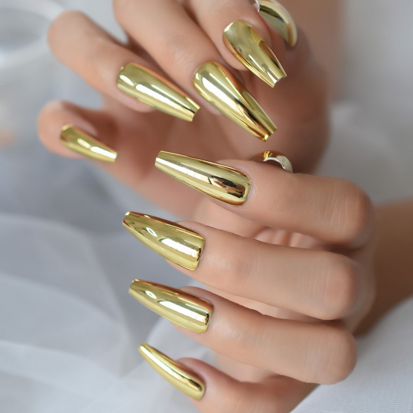 QFDIAN Metallic Coffin Nail Tips False Nails Long Ballerina Gold Mirror Fake Nails Press On Full Set For Fingernail Decorations