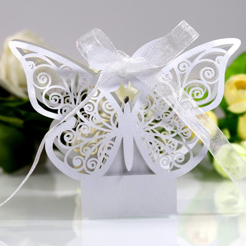 Qfdian 10/50/100pcs Butterfly Laser Cut Hollow Carriage Favors Gifts Box Candy Boxes With Ribbon Baby Shower Wedding Party Supplies