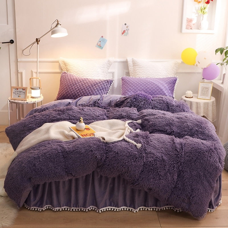 Luxury Plush Shaggy Duvet Cover Set Quilted Pompoms Fringe Ruffles Bedskirt Pillow Shams Bedding Set Twin Full Queen King 4/6PCS