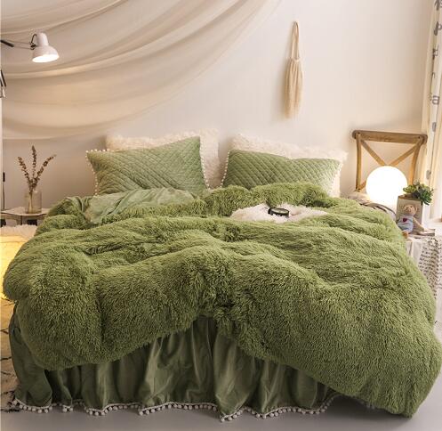 Luxury Plush Shaggy Duvet Cover Set Quilted Pompoms Fringe Ruffles Bedskirt Pillow Shams Bedding Set Twin Full Queen King 4/6PCS