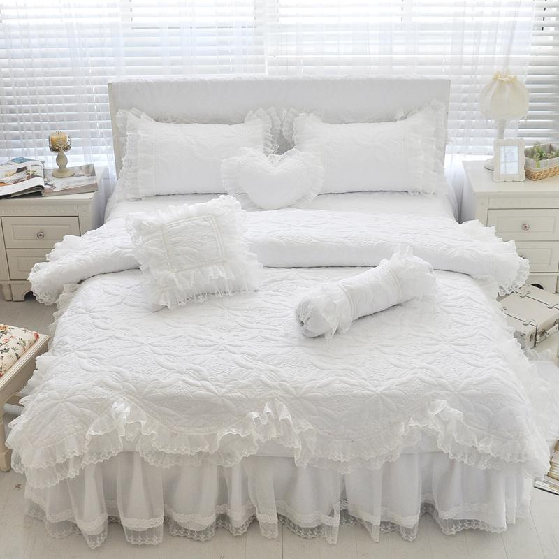 Quilted lace Bedding set