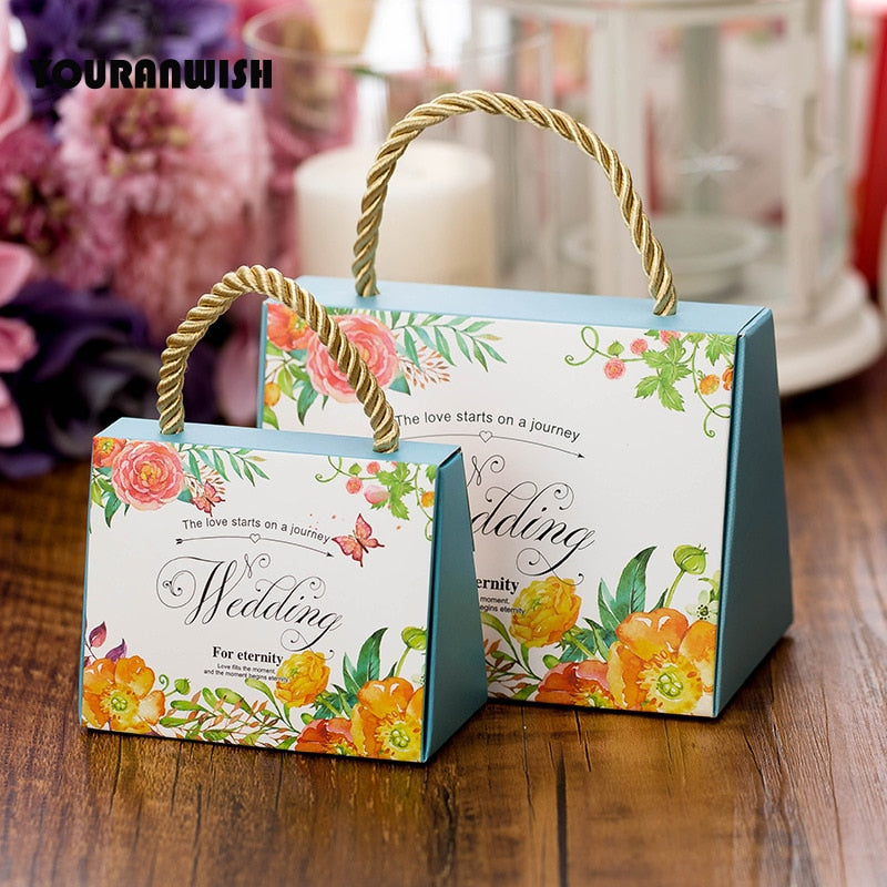 Qfdian wedding decorations for reception 50pcs Portable wedding candy box favors box paper gift bag packaging box for guests party decoration supplies