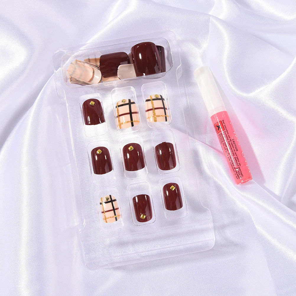 Qfdian gifts for her 24Pcs Elegant Wine Red Christmas New Year Fake Nails Press on Nail Artificial Nail Tips with Glue