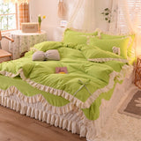 Qfdian Cozy apartment aesthetic hot sale new Lace Bed Skirt 4pcs Bedding Set Luxury Soft Bed Sheet Set Covers Solid Color Princess Style Home Textile Full Queen King Size