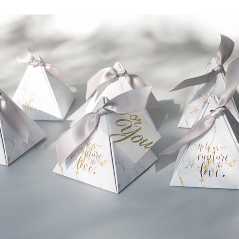 Qfdian Party decoration 50pcs/lot Triangular Pyramid gift box wedding favors and gifts candy box wedding gifts for guests wedding decoration