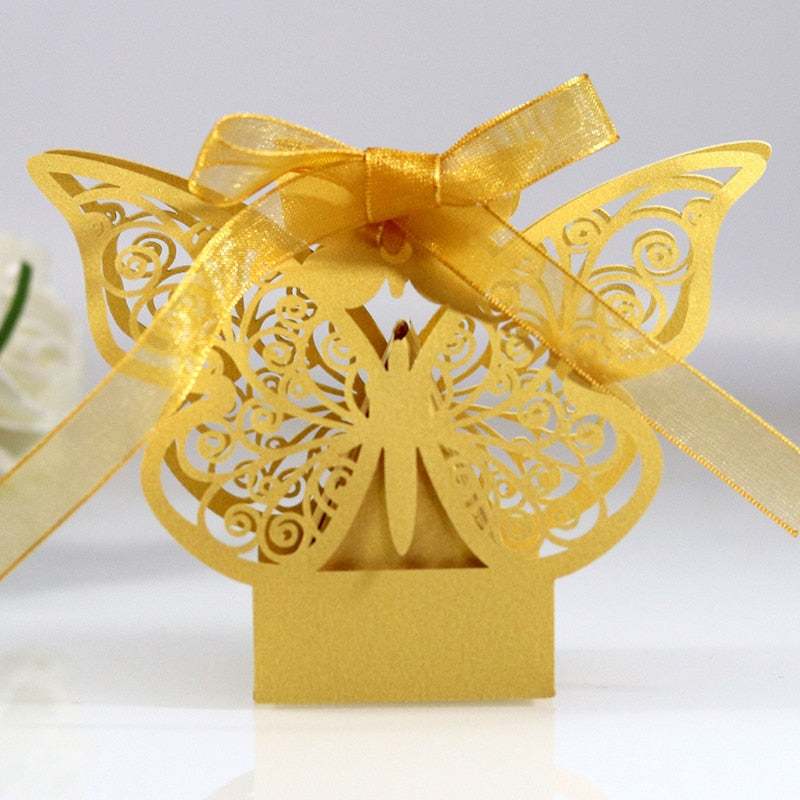 Qfdian 10/50/100pcs Butterfly Laser Cut Hollow Carriage Favors Gifts Box Candy Boxes With Ribbon Baby Shower Wedding Party Supplies