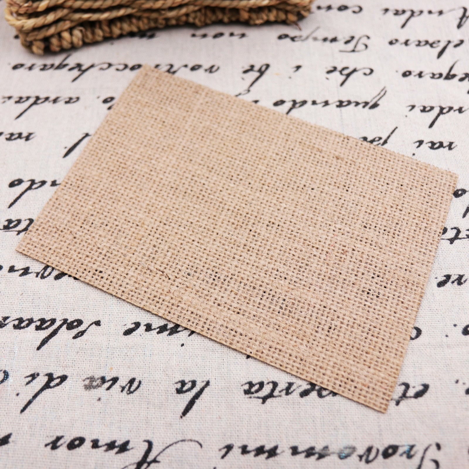 Qfdian Party decoration hot sale new Hot Sale Linen Jute Placemat Rustic Burlap Round Rectangular Tea Cup Coaster Pads Heat Resistant Small Kitchen Dining Table Mat