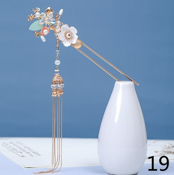 Qfdian gifts for women hot sale new HANFU 1set Vintage Chinese Traditional hanfu Butterfly Hairpin Classic Retro Hair Stick Fashion Women Elegant Hair Pin Accessories