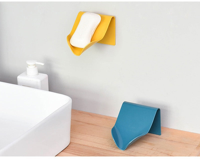 Qfdian Party decoration hot sale new Creative Drain Soap Holder, Soap Storage Box, Bathroom Shelf, Soap Box, Strong And Seamless, No Perforation