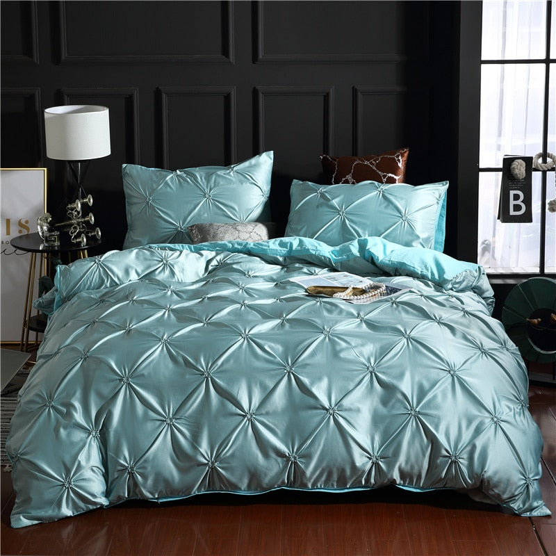 Qfdian Cozy apartment aesthetic hot sale new Luxury Emulation Silk Pinch Pleated King Size Bedding Set Satin High-end Duvet Cover Set Double Bed Quilt Cover with Pillowcase