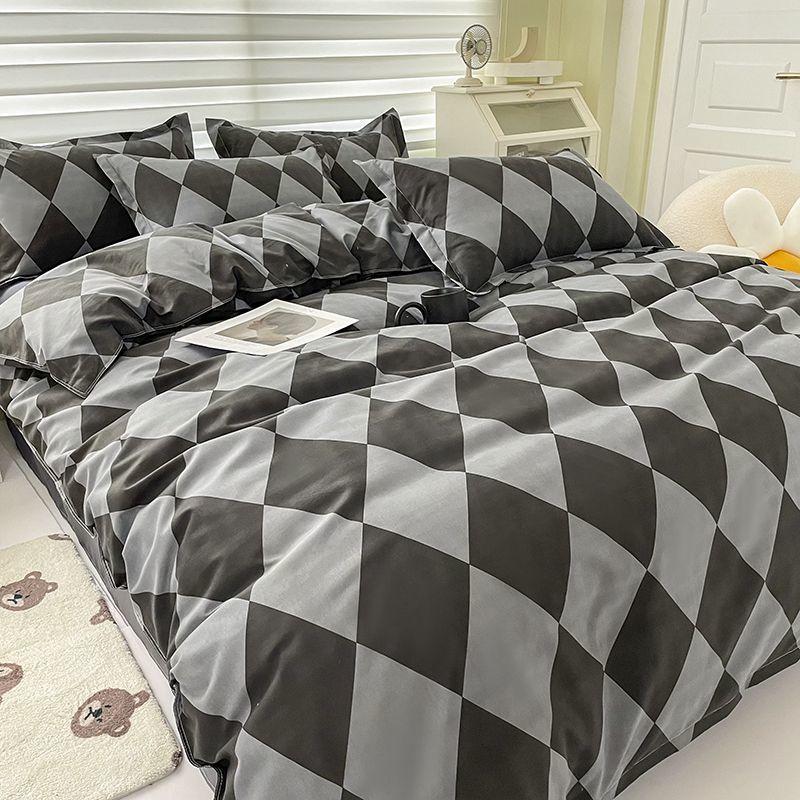 Fashion Duvet Cover Flat Sheet Pillowcases Set Single Queen Size Bed Linen Boys Girls Bedding Set Cute Kids Home Textile