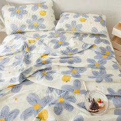 Ins Summer Ice Silk Latex Sheets Breathable Summer Quilted Quilt Four-piece Set Foldable Washable Dormitory Three-piece Set Bed