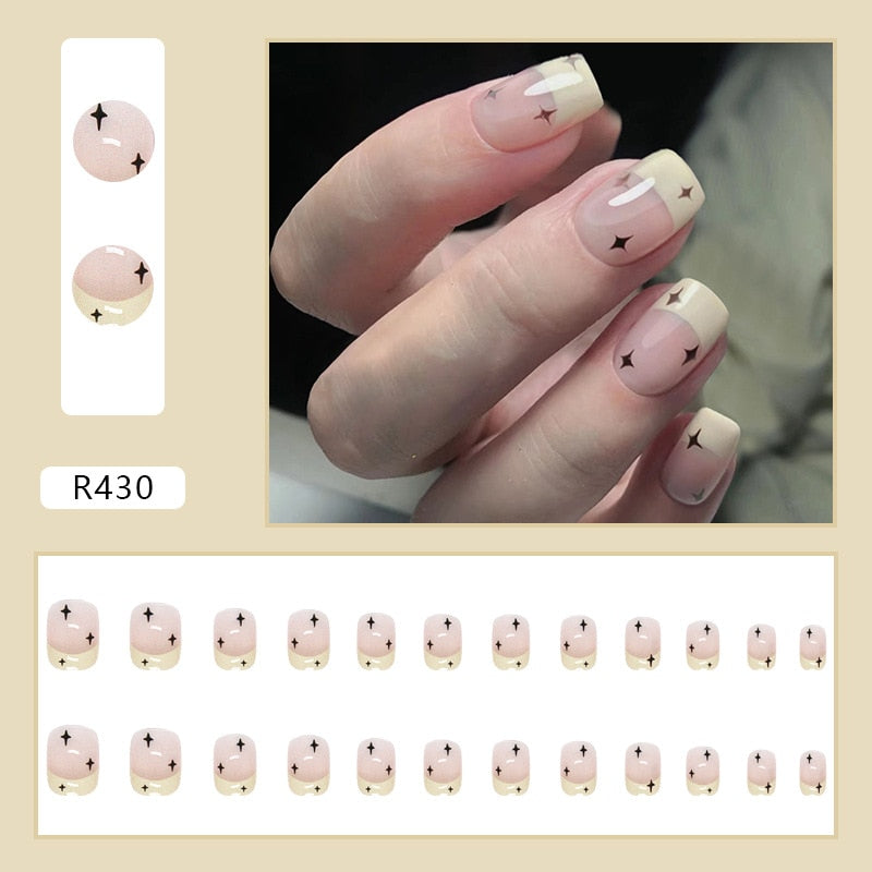 24pcs Gradient False Nails Cute Star Printed Design Fake Nail Short Square Faux Ongles Manicure Nail Stickers Press On Nail Tips