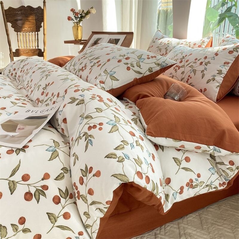 Cartoon Strawberry Home Bedding Set Simple Nordic Floral Duvet Cover With Sheet Soft Comforter Covers Pillowcases Bed Linen