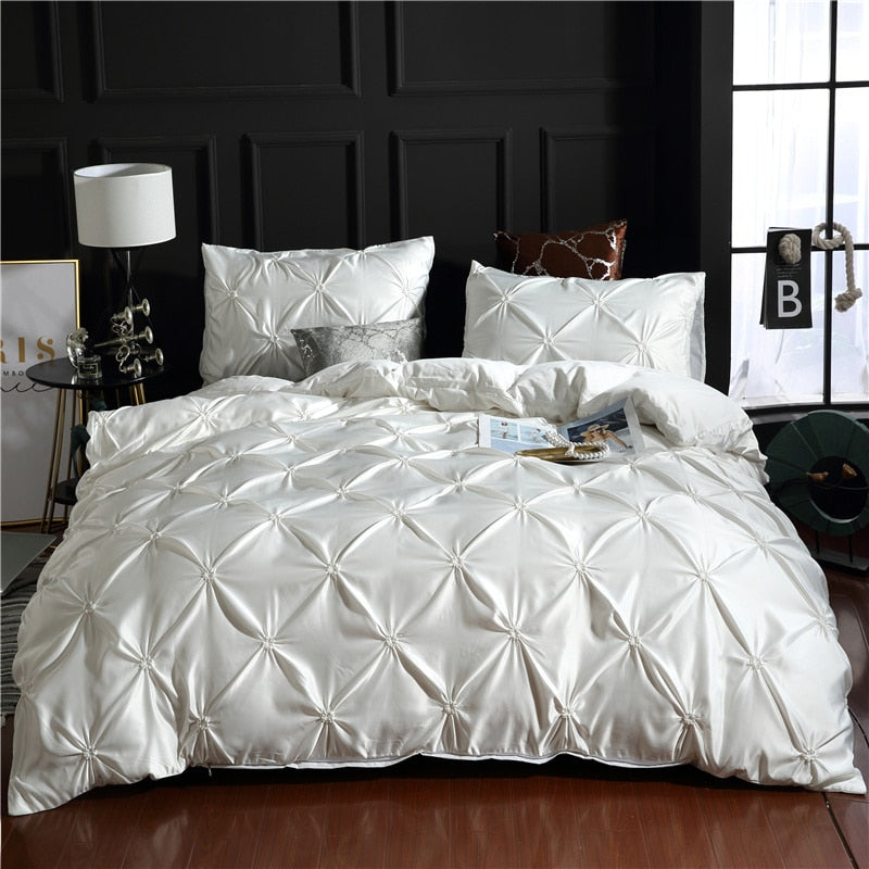 Qfdian Cozy apartment aesthetic hot sale new Luxury Emulation Silk Pinch Pleated King Size Bedding Set Satin High-end Duvet Cover Set Double Bed Quilt Cover with Pillowcase