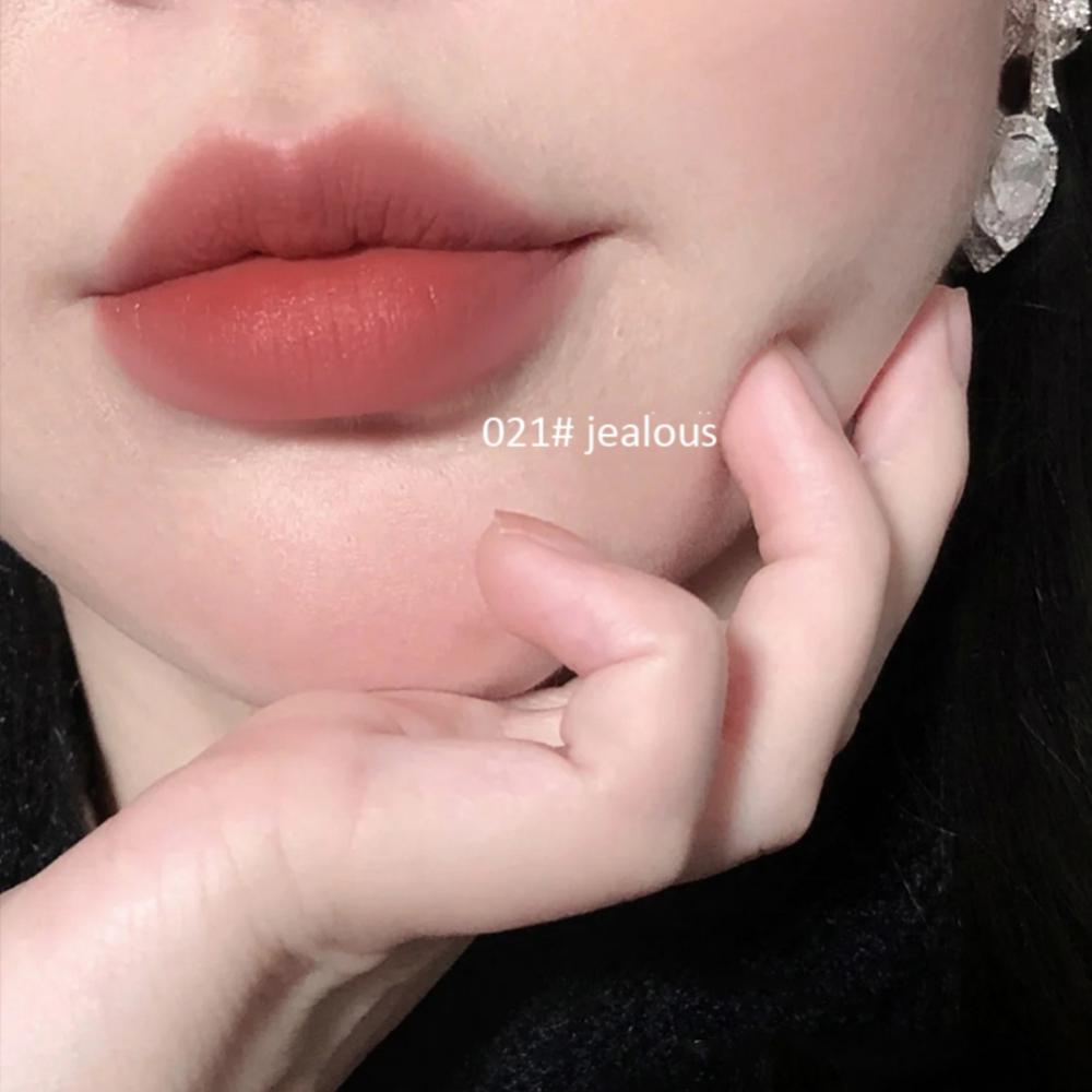 Pink Bear Lipstick Matte Velvet Lip Gloss Sexy Red Lip Tint Makeup Waterproof Lipgloss Long Lasting Lip Stick Korean Cosmetics