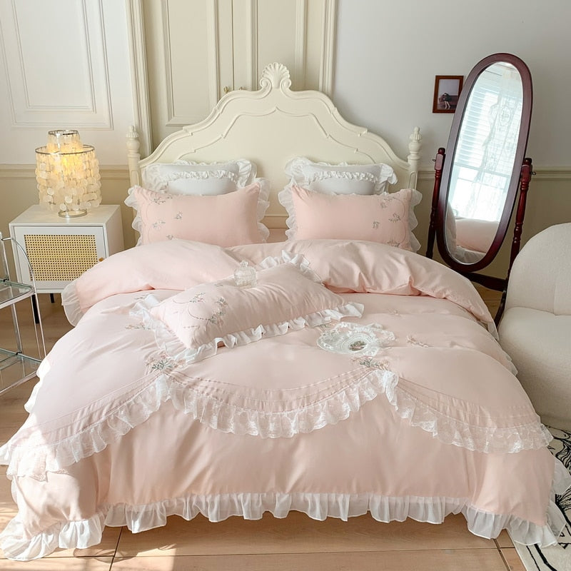 Girl Bedding 4Pcs Cotton Embroidered Princess Student Quilt Cover Bed Sheet Dormitory Set Bedding Universal Comforter Sets