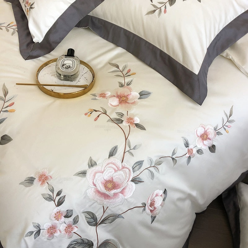 Luxury Embroidered Flowers Bedding Set 100S AUS Cotton Soft Queen King Size Bed Sheet Pillowcase Duvet Cover Set 4Pcs for Home