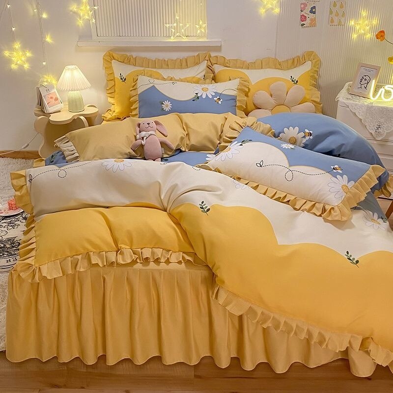 Girls Flowers Bedding Set Korean Princess Lace Ruffle Bed Skirt Quilt Cover Floral Duvet Cover Decor Home Simple Bedclothes