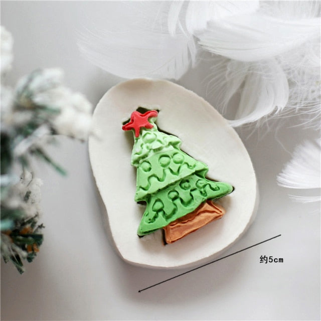 Qfdian Winter Santa Claus Snowflake Tree Sugarcraft Fondant Christmas Cake Molds Mould for the Kitchen Baking Cake Decorating Tools