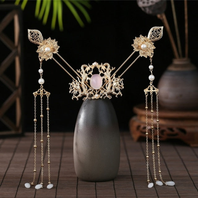 Qfdian 3PCS Luxury Hair Accessories for Women Hair Comb Floret Hanfu Stepping Tassel Hair Stick Chinese Style Bride Tiaras and Crowns